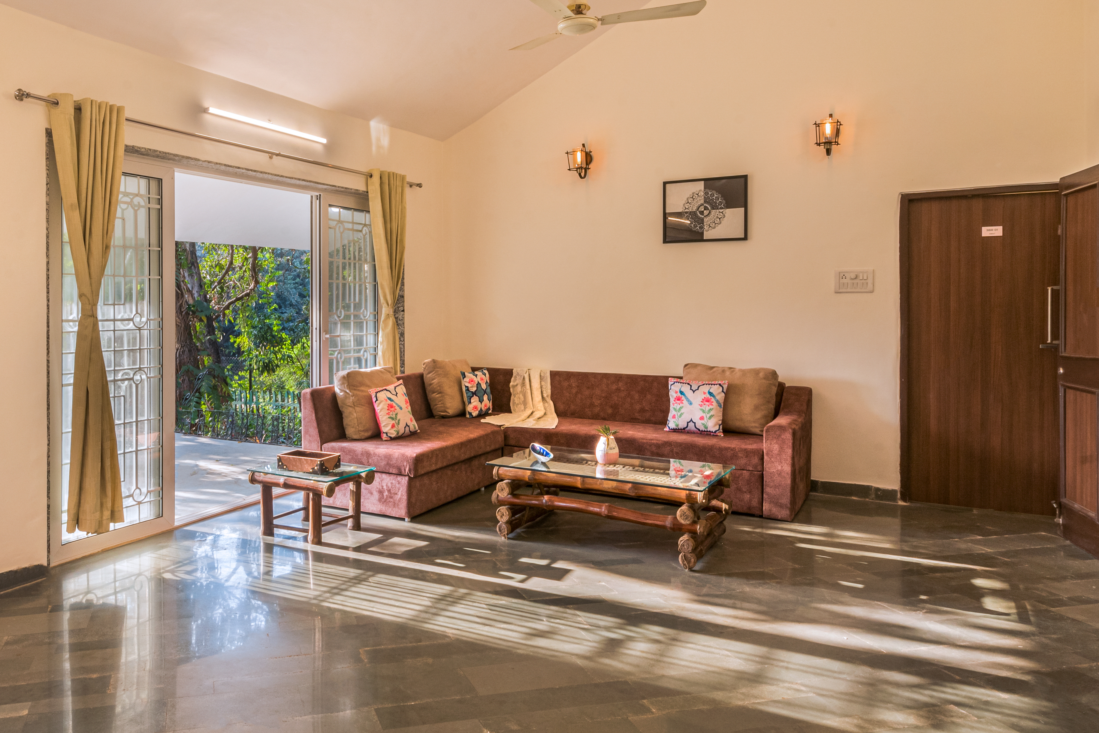 Living Room - Overview